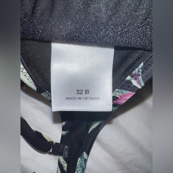 Bikini set - Picture 4 of 4